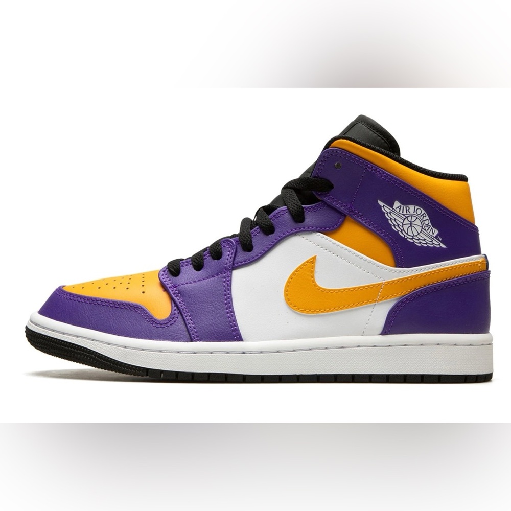 Brand New Never Worn Air Jordan 1 Mid “Lakers”